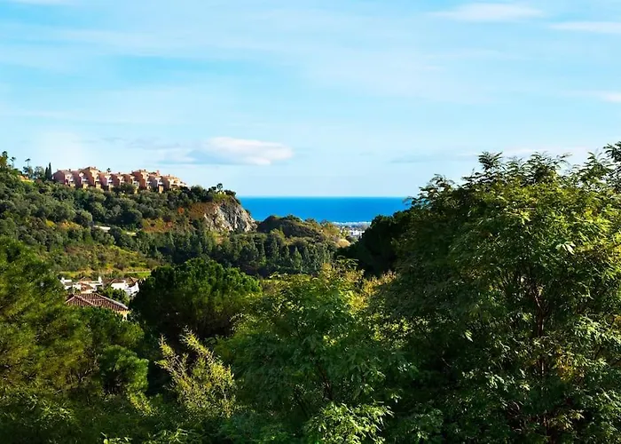 Los Pinos, 2 Bedroom Apartment With Panoramic View