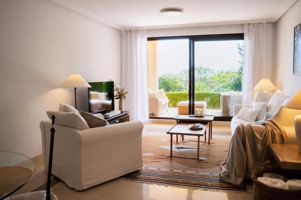 Appartamento Pinos, 2 Bedroom With Panoramic View *